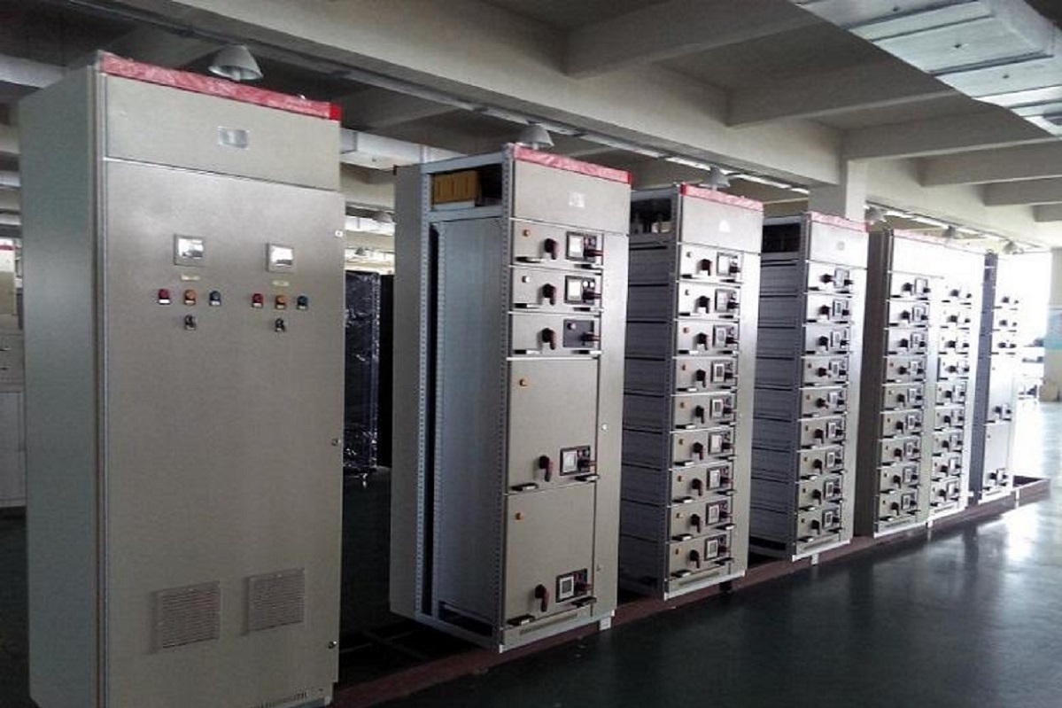 上海實(shí)業(yè)公司上海普陀區(qū)機(jī)電安裝工程